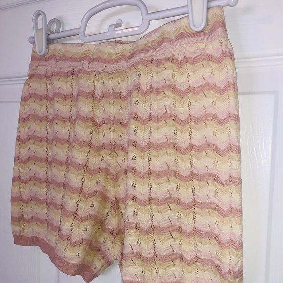 Free people knitted shorts (xs) - Picture 2 of 5